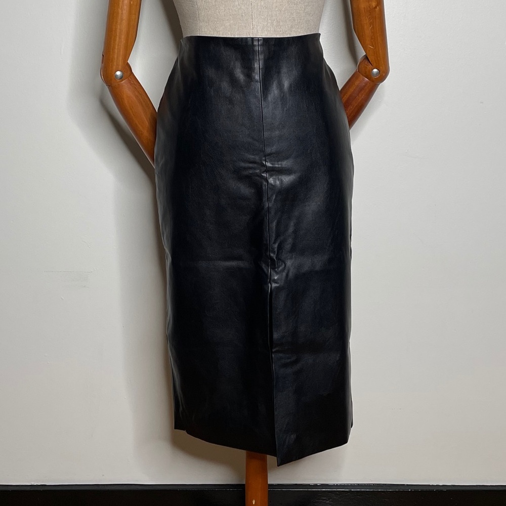 Topshop black, faux leather pencil skirt.  Size 6